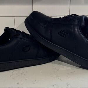 Skechers Men's Black Sneakers